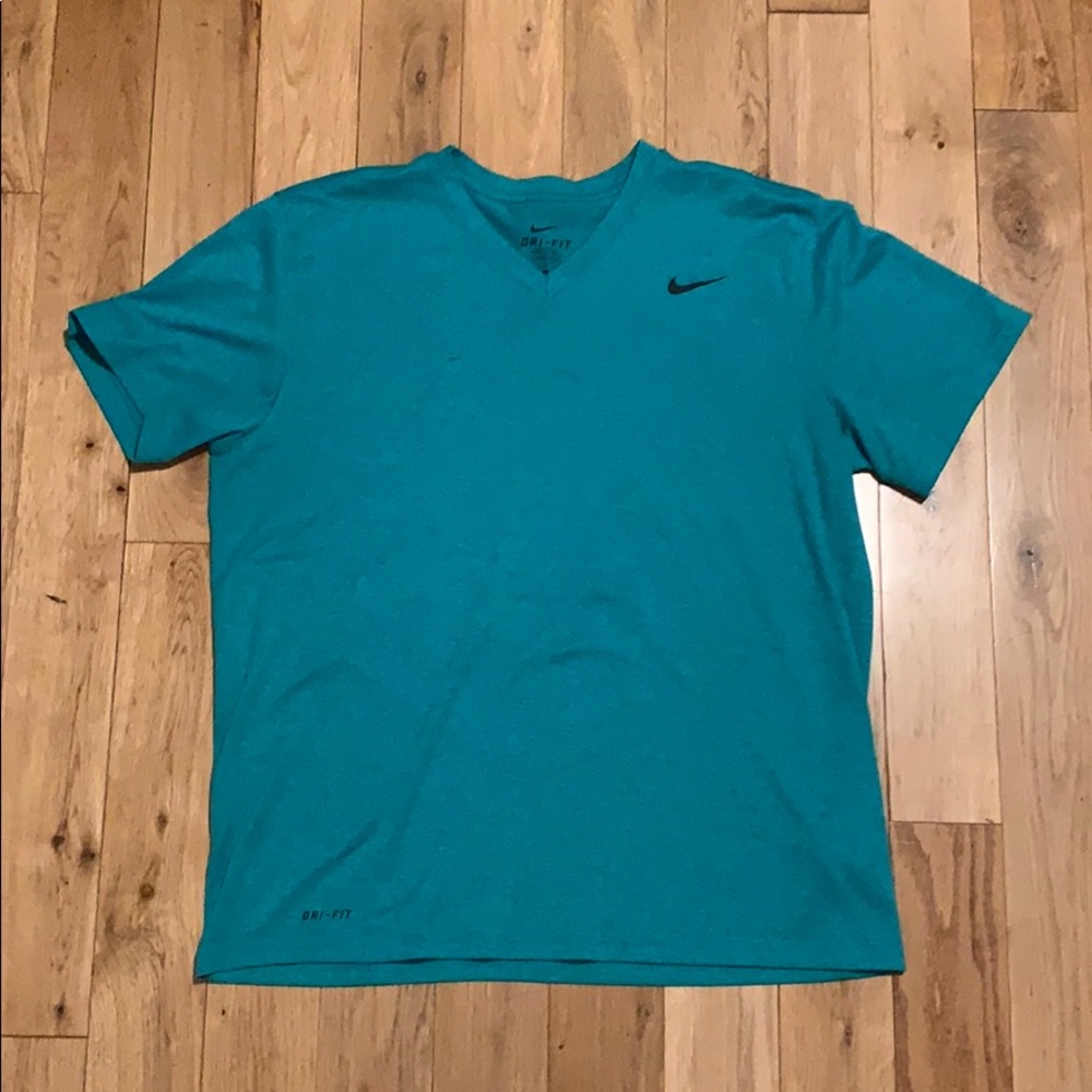 Nike dri-fit teal v-neck